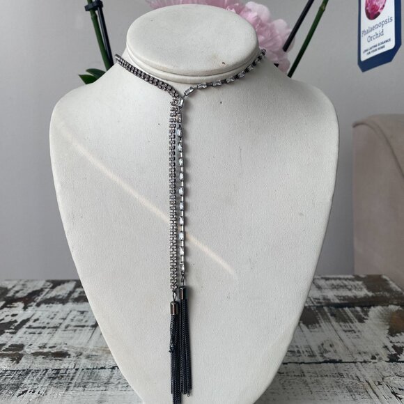 NECKLACE - Picture 2 of 5